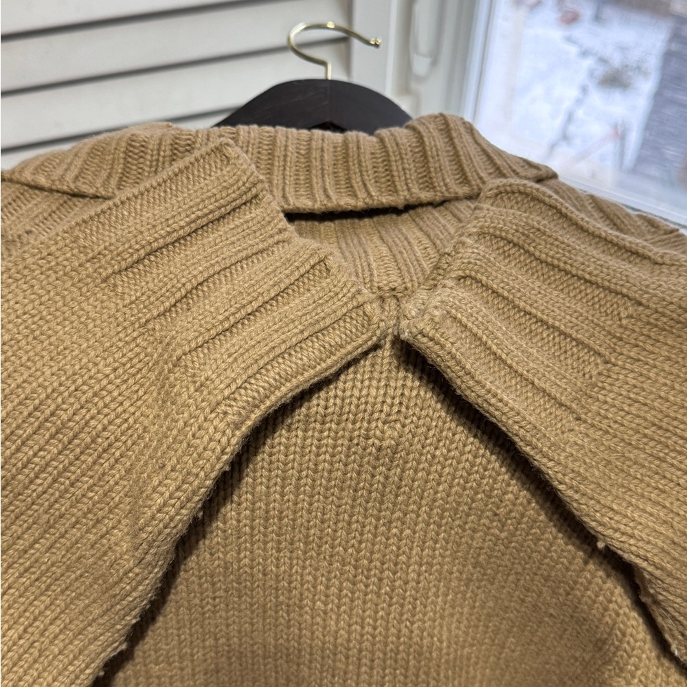 🍁✨ HOST PICK✨Roots Taupe Long Sweater Jacket — Cozy Canadian Classic ✨🍁 - Picture 15 of 16